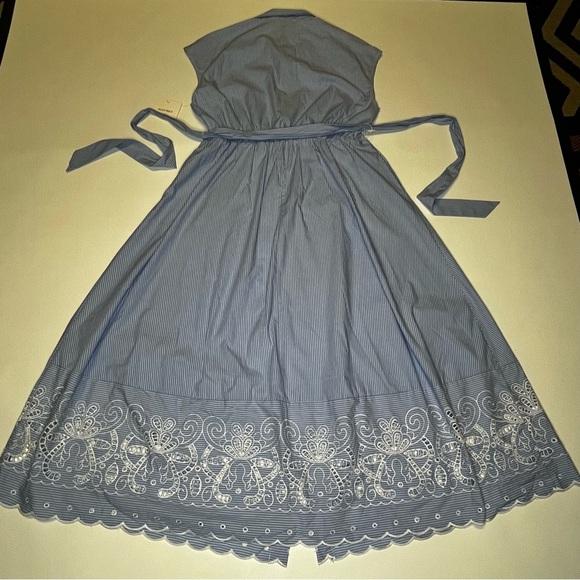Ellen Tracy Women's Pinstriped Blue & White Embroidered Shirtdress Large NWT - Picture 9 of 15